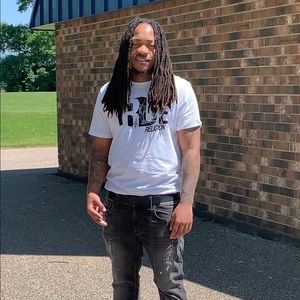 Meet your Posher, Eric